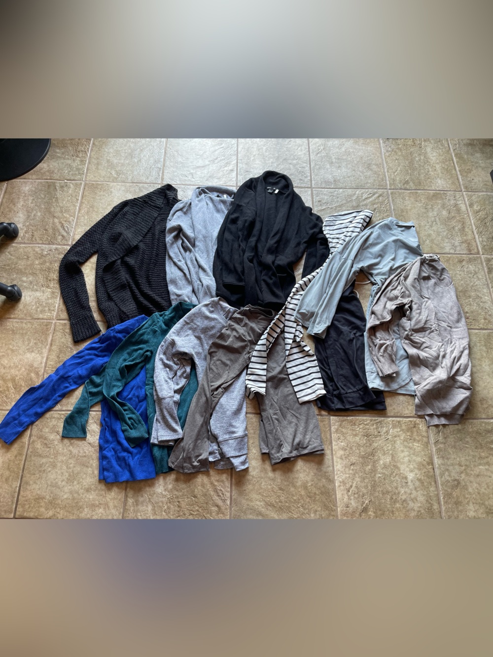 Mixed Women's Cardigan & Top Lot of 10 pieces - Black, Gray, Blue, Teal, Stripe